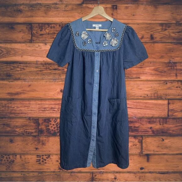5 for $25🔥Go Softly Patio Denim Button Front Embroidered Dress Small - Picture 1 of 5